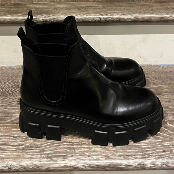 Prada Monolith Brushed Leather Chelsea Boots - Picture 4 of 5